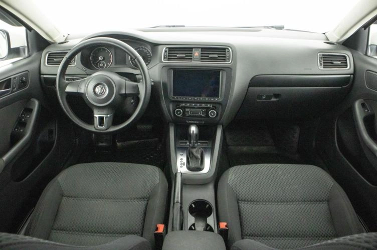 Volkswagen Jetta 13 из 22