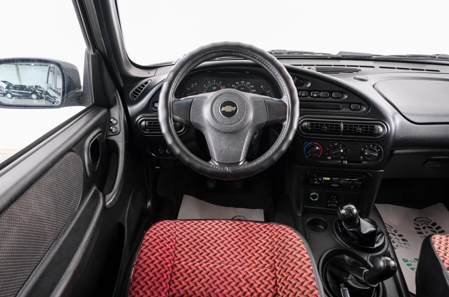 Chevrolet Niva 13 из 22