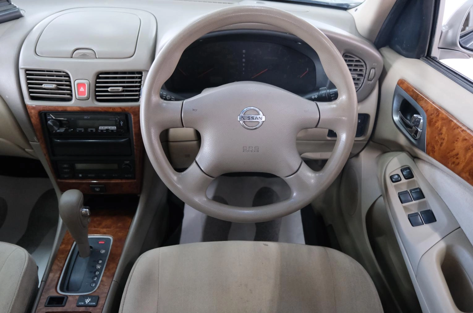 Nissan Bluebird Sylphy 11 из 21