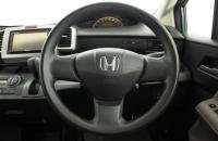 Honda Freed 19 из 21