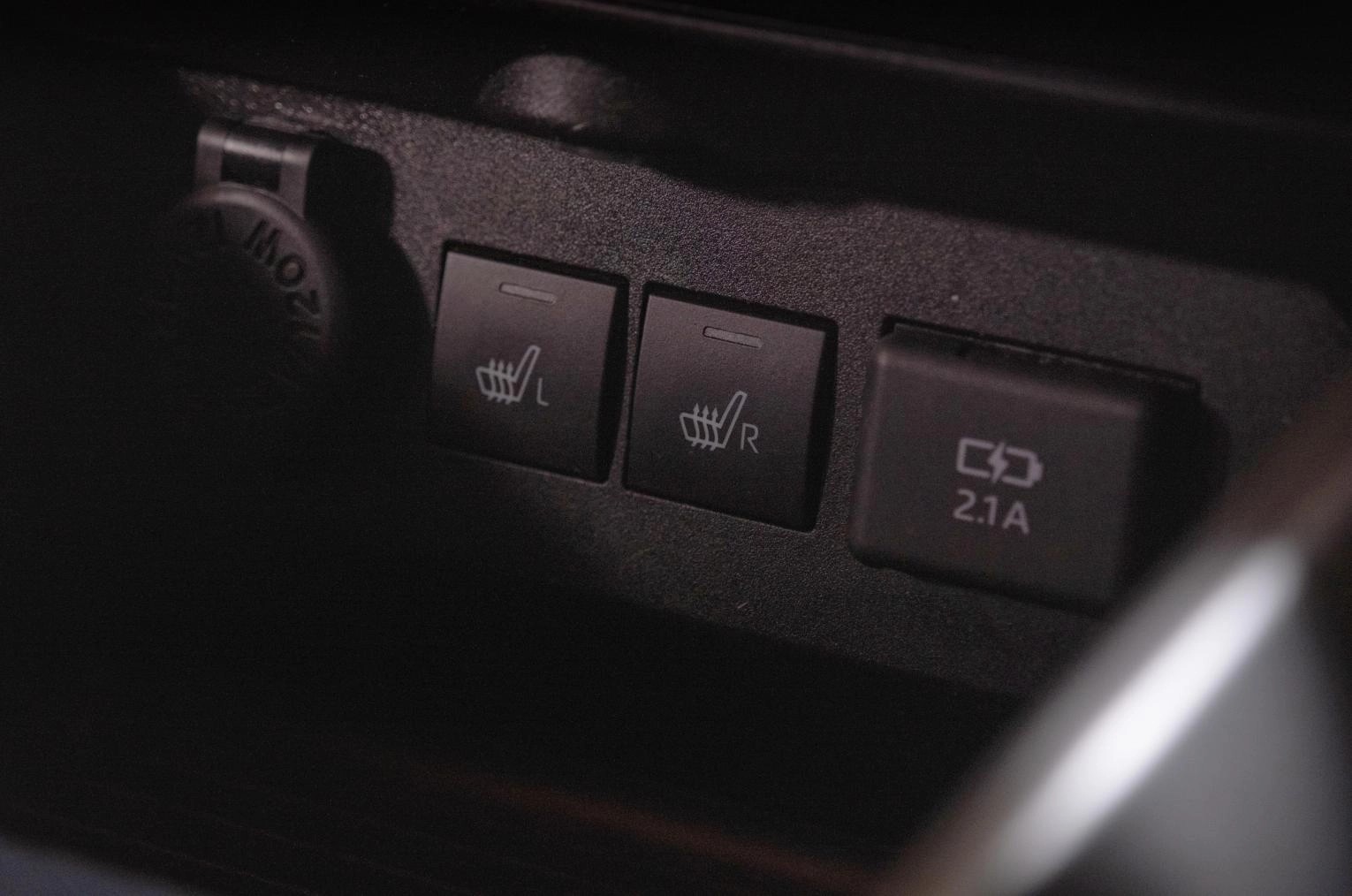 Toyota Raize 19 из 22