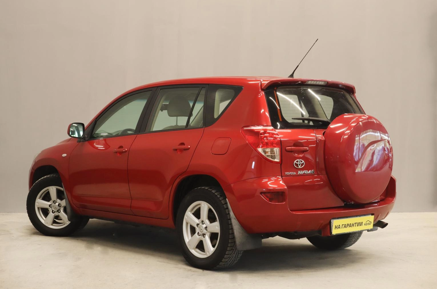 Toyota RAV4 5 из 19