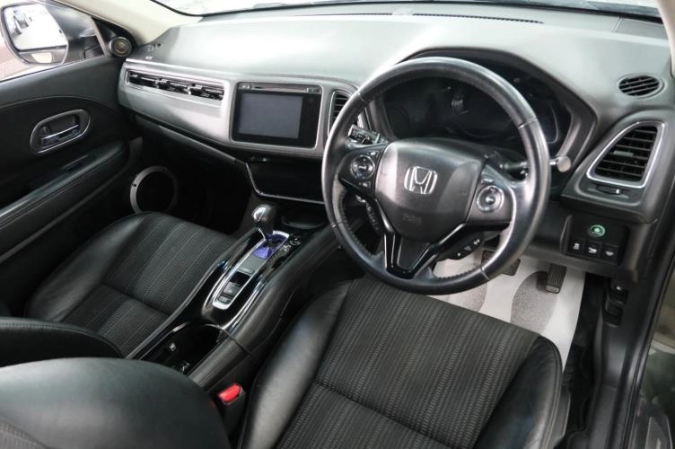 Honda Vezel 10 из 29