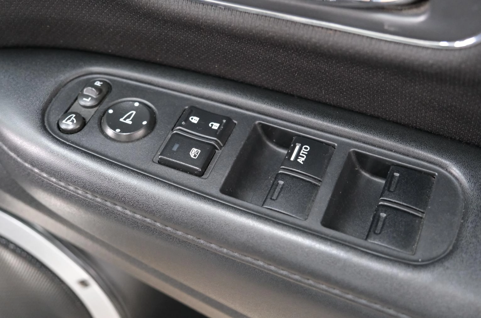 Honda Vezel 8 из 29