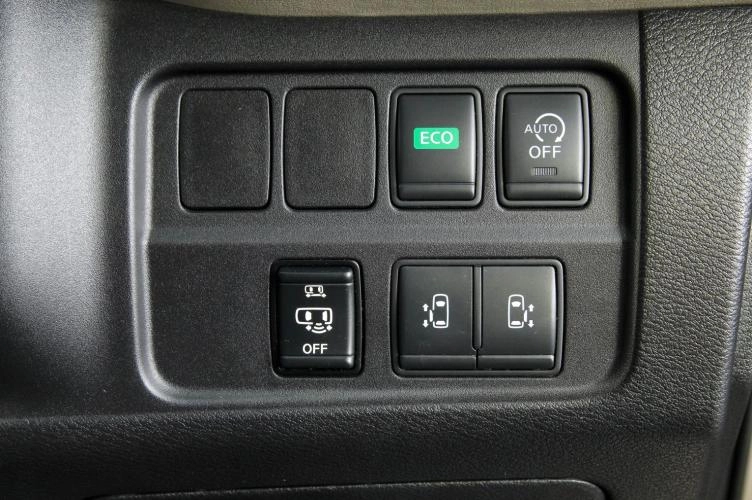 Nissan Serena 13 из 30