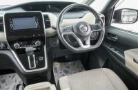 Nissan Serena 17 из 30