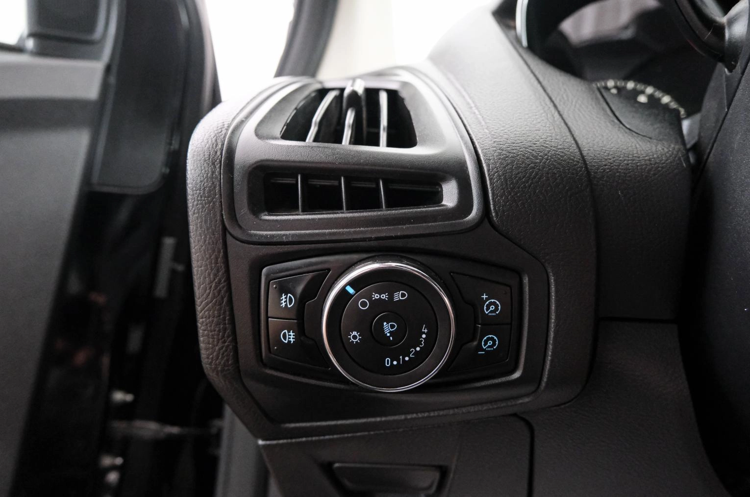 Ford Focus 19 из 22