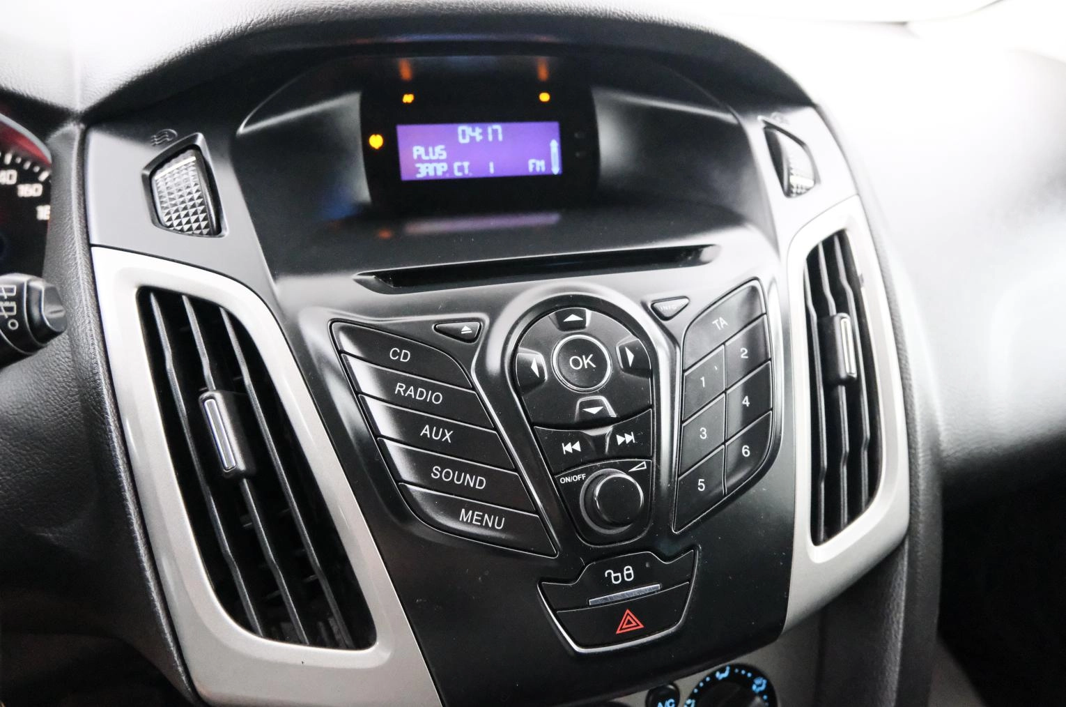 Ford Focus 15 из 22