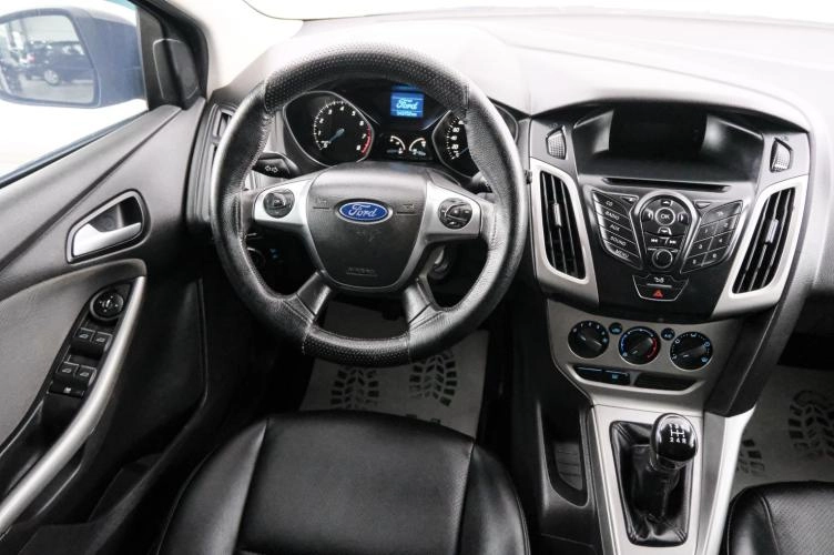 Ford Focus 9 из 22