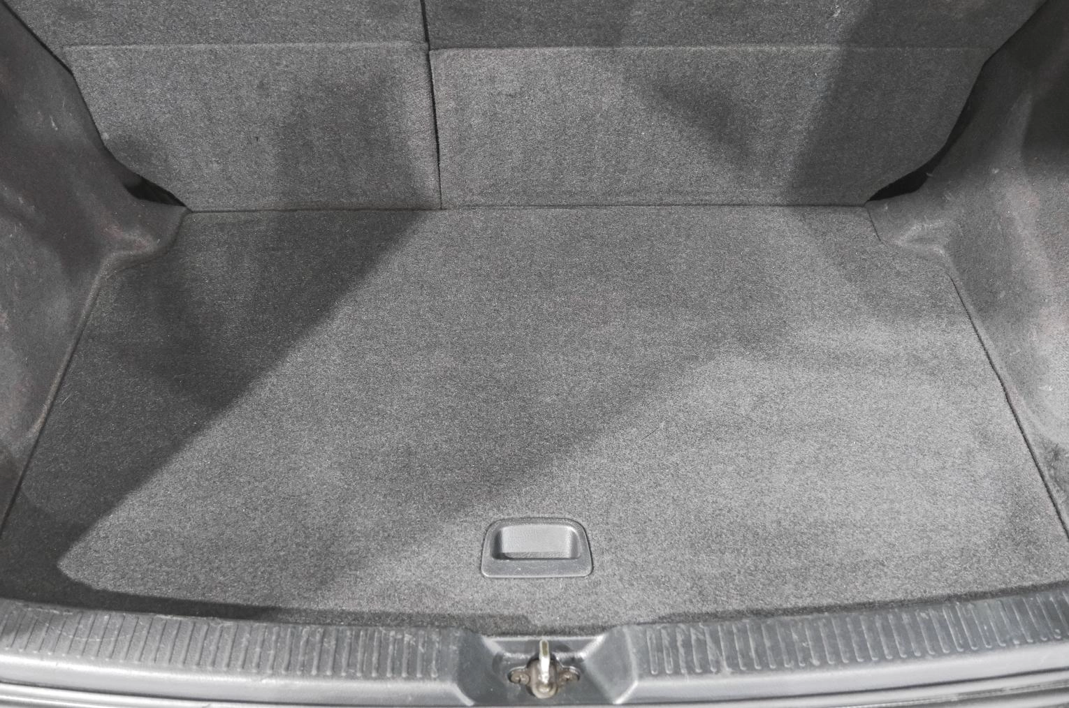 Toyota Opa 18 из 18