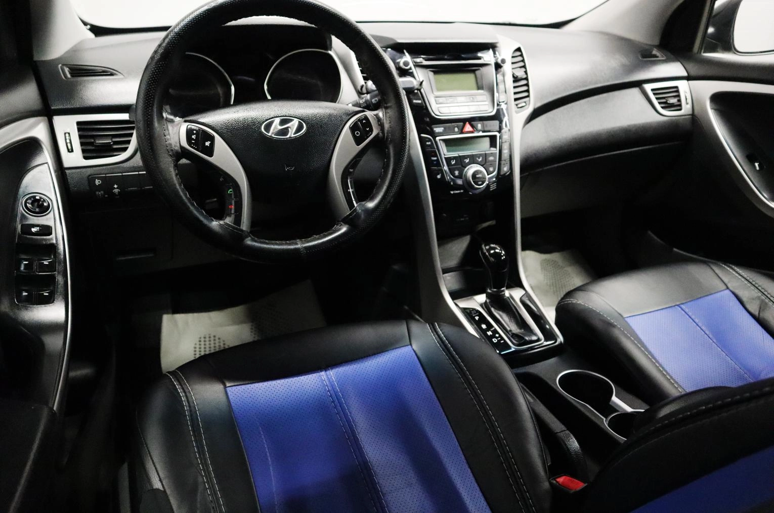 Hyundai i30 14 из 18