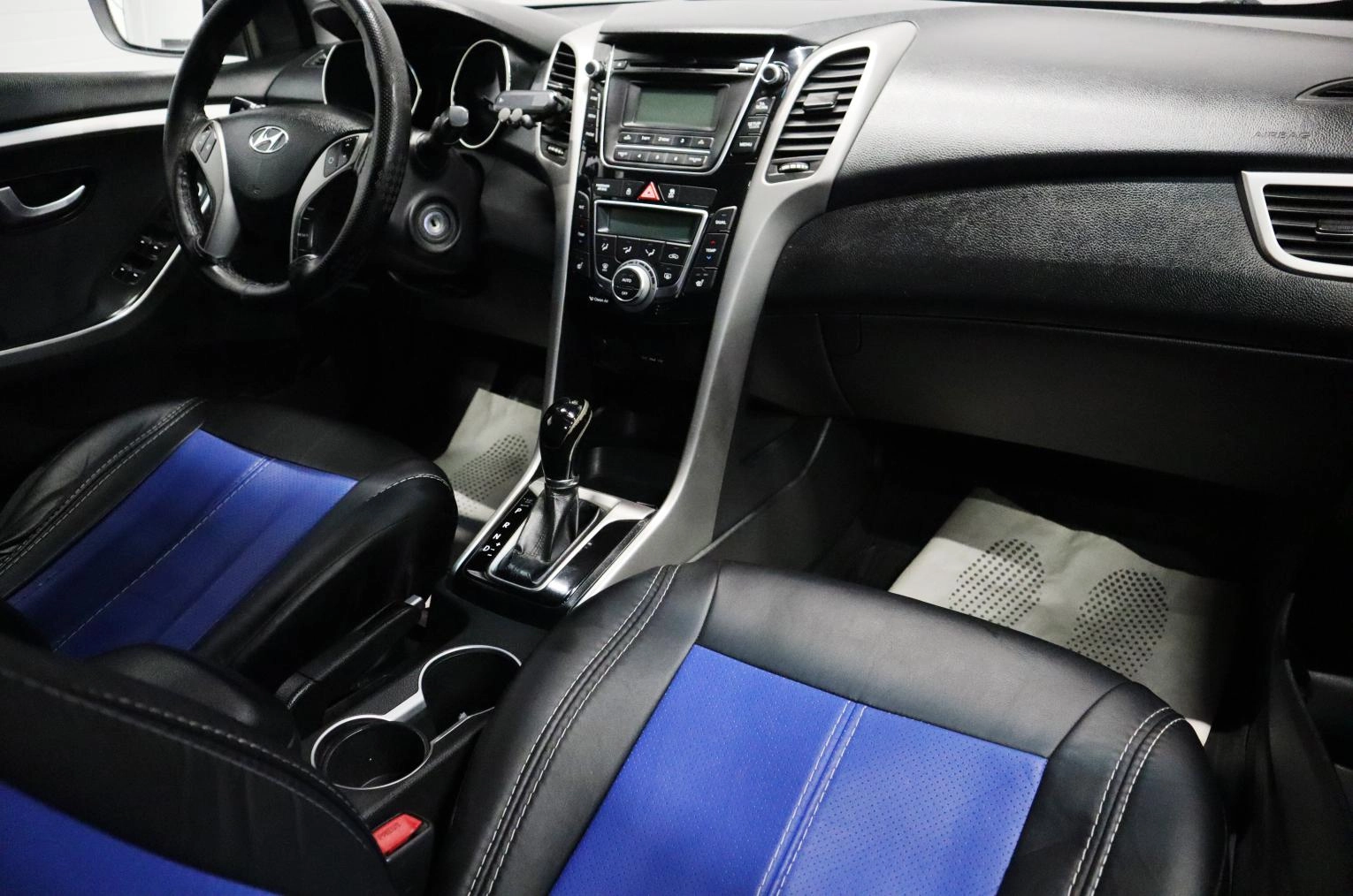 Hyundai i30 17 из 18