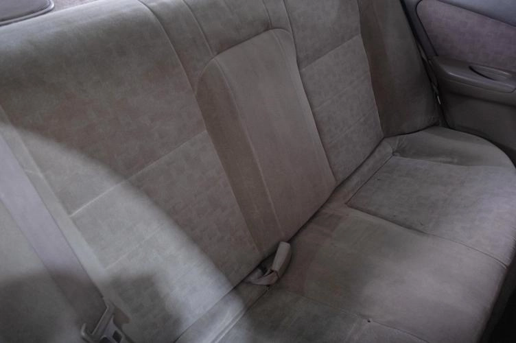 Nissan Sunny 17 из 17