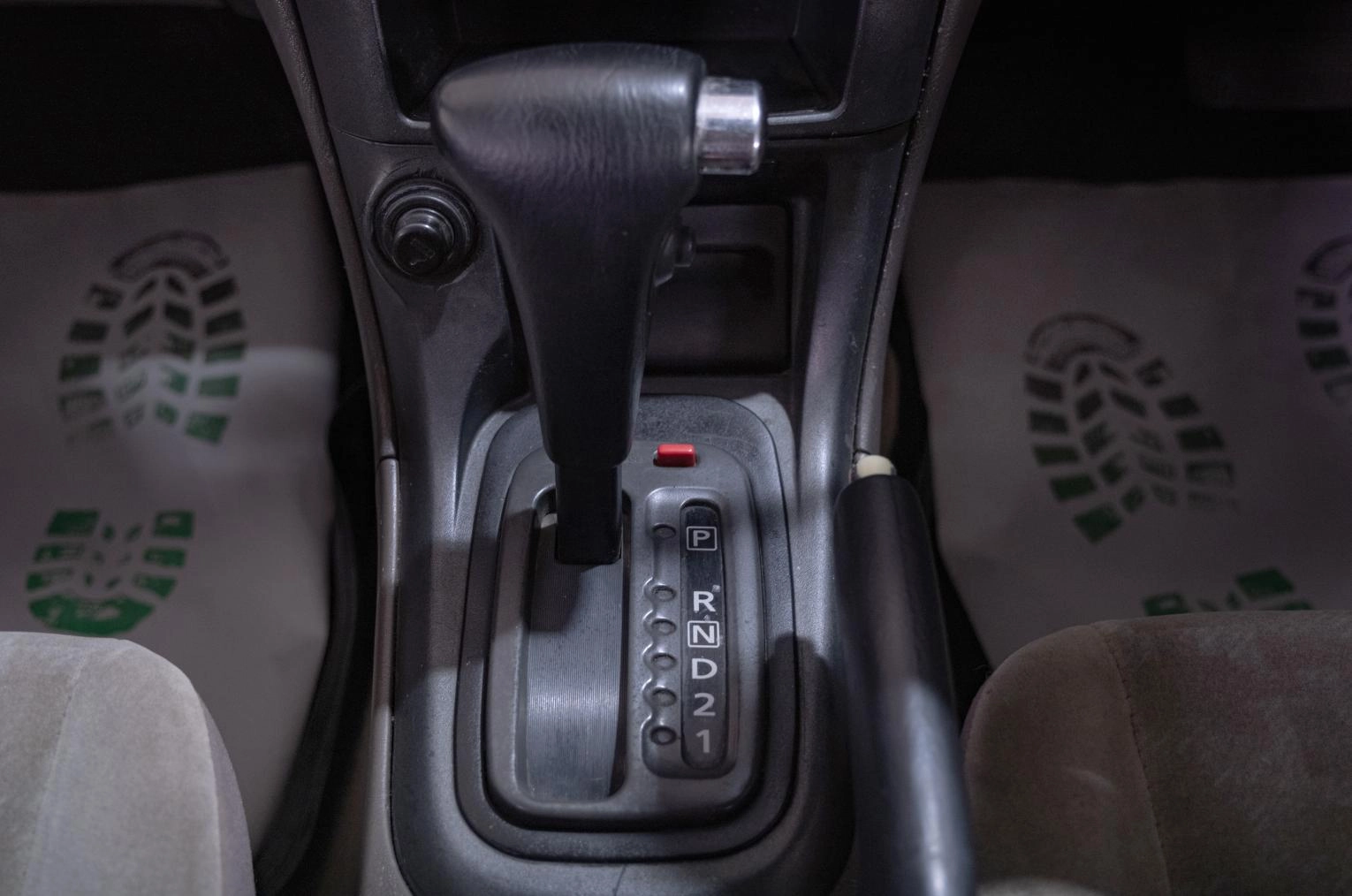 Nissan Sunny 13 из 17