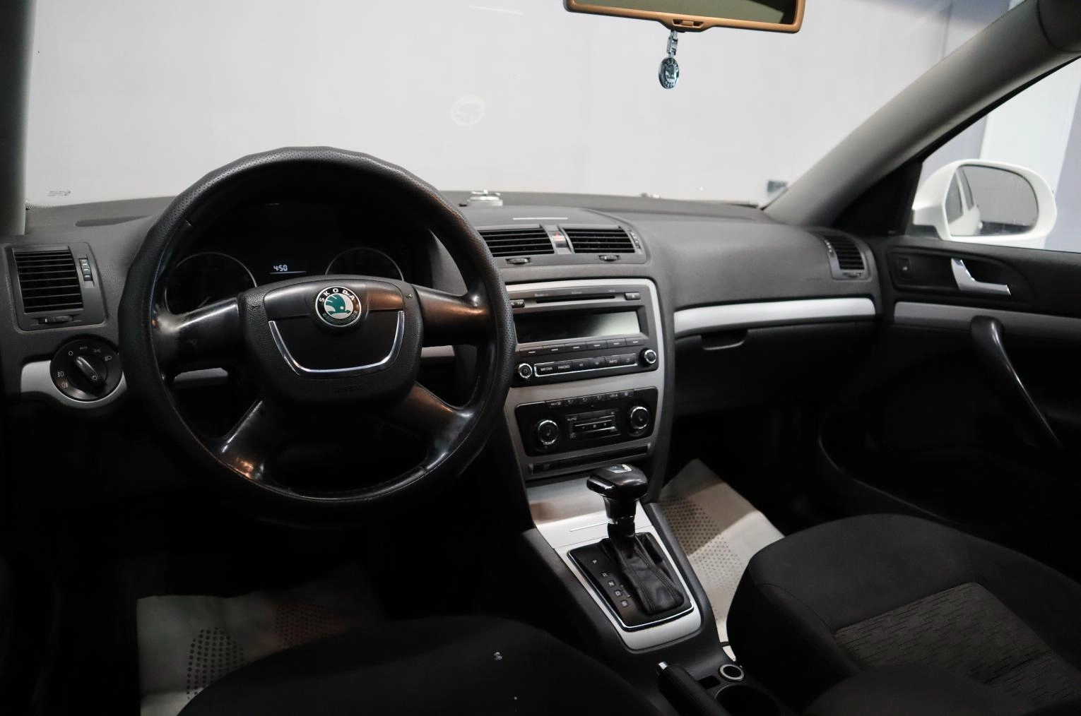 Skoda Octavia 14 из 18