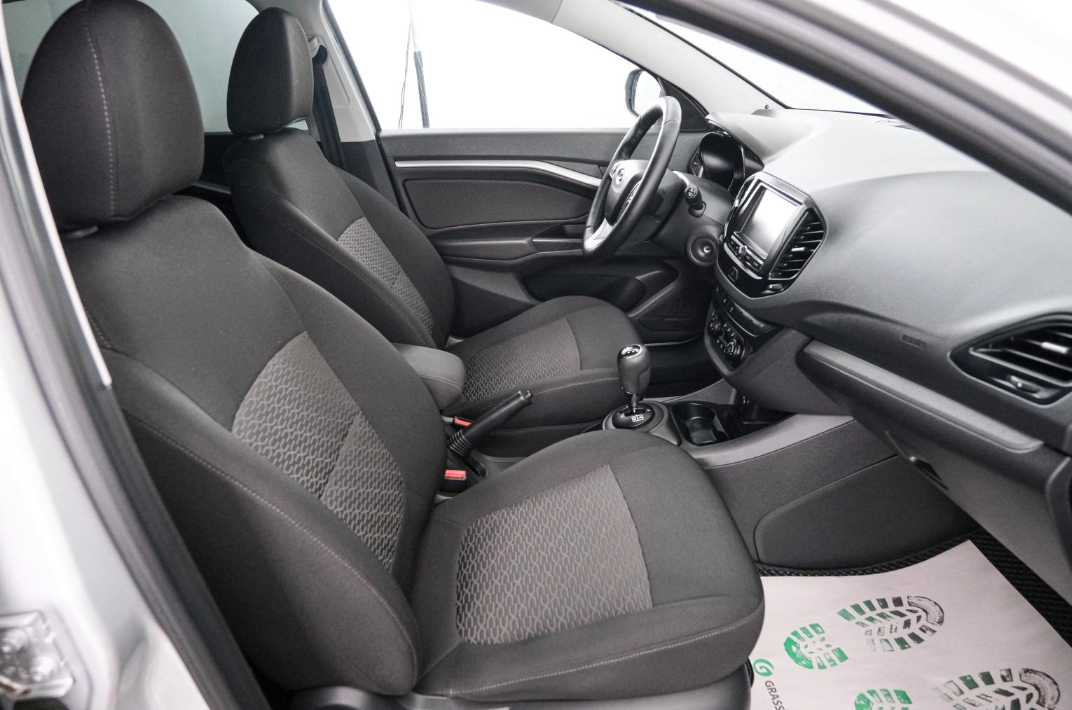 ВАЗ (LADA) Vesta 13 из 21