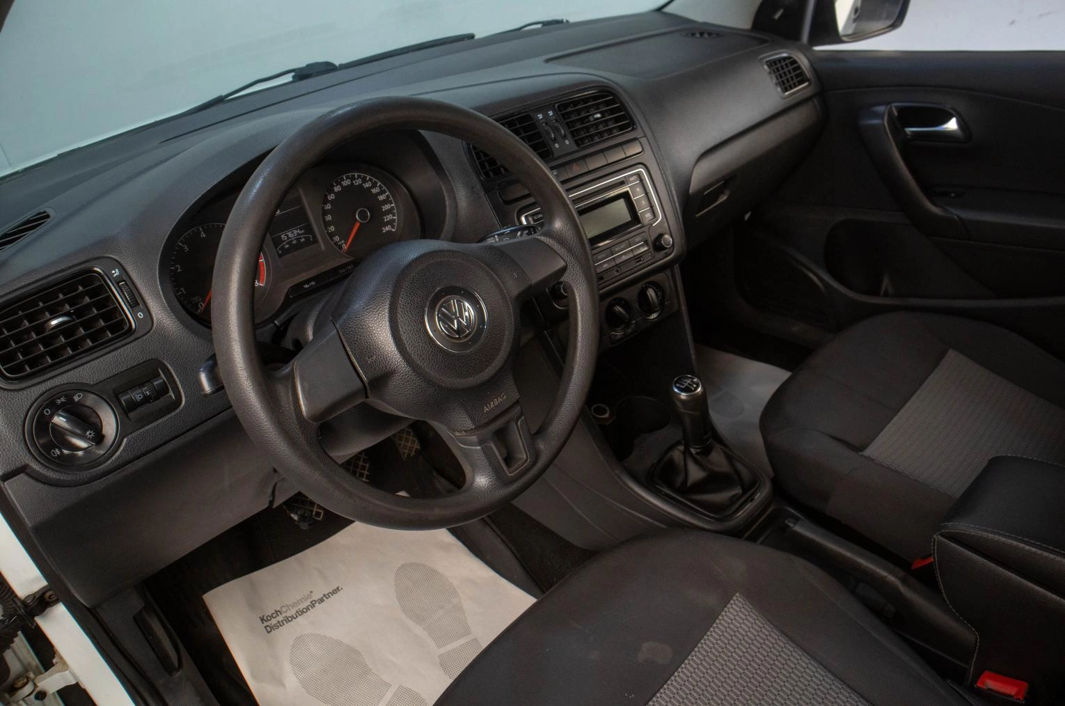 Volkswagen Polo 7 из 15