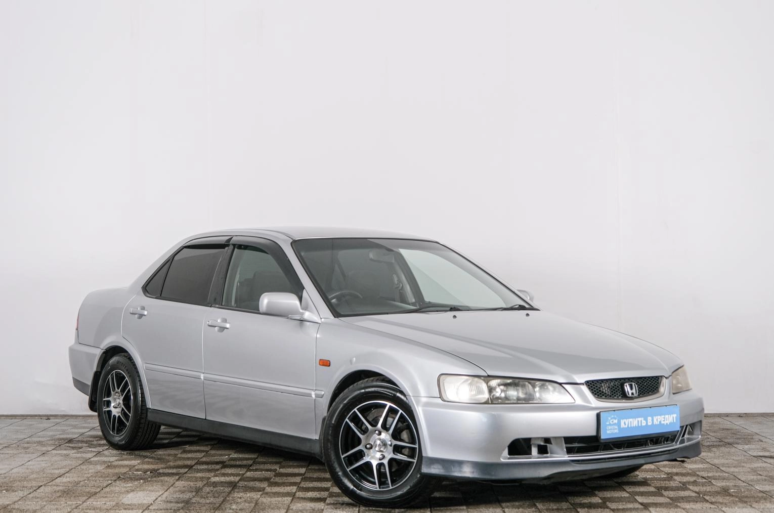 Автомобиль