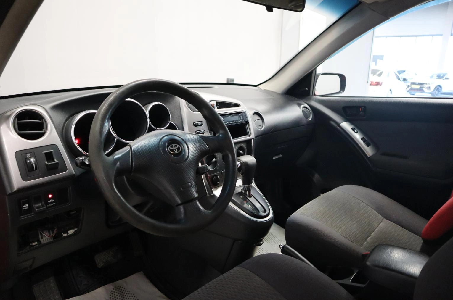 Toyota Matrix 14 из 18