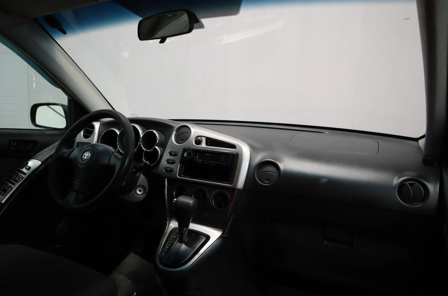 Toyota Matrix 15 из 18