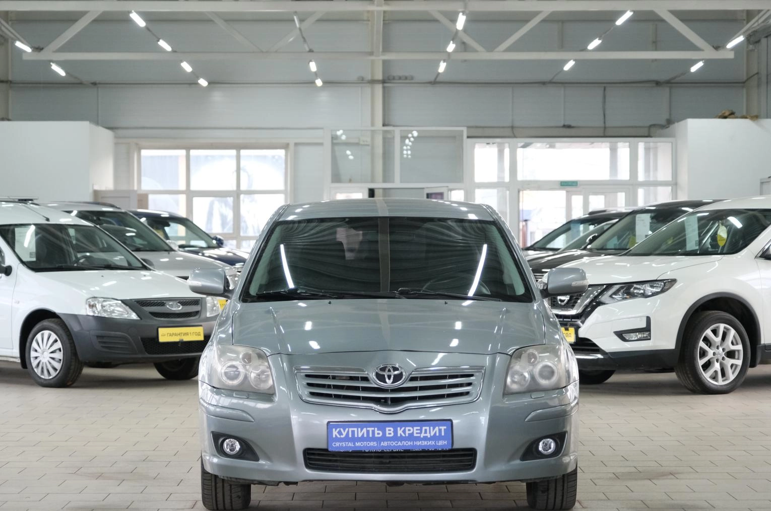 Toyota Avensis 2 из 25