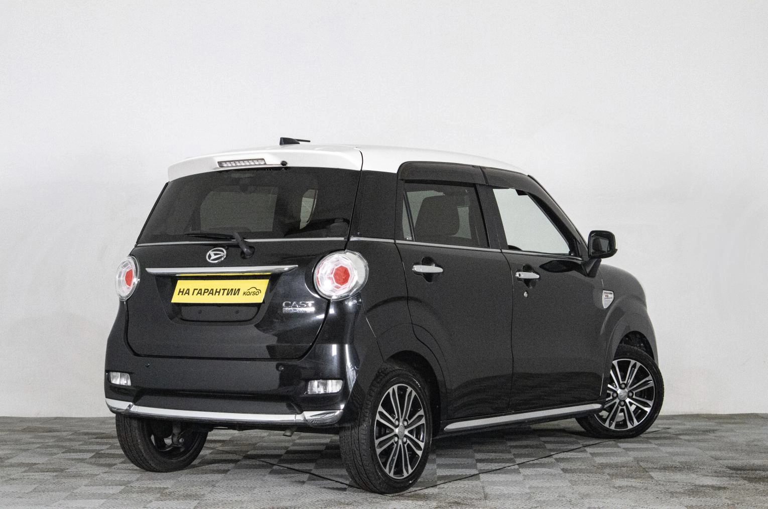 Daihatsu Cast 4 из 16