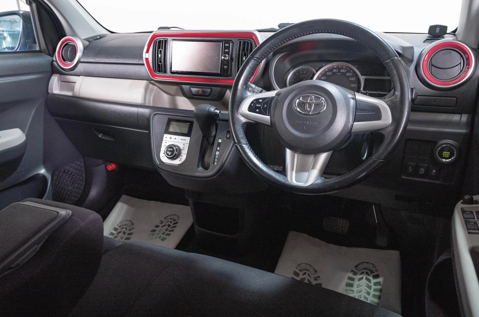 Toyota Passo 8 из 19