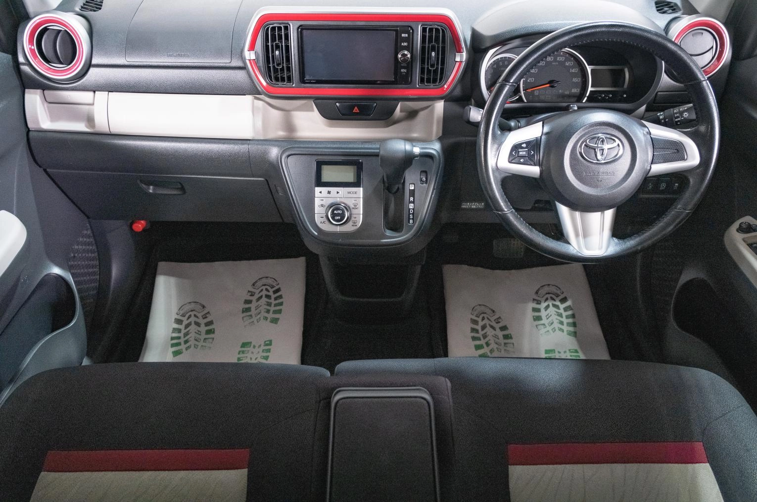 Toyota Passo 9 из 19