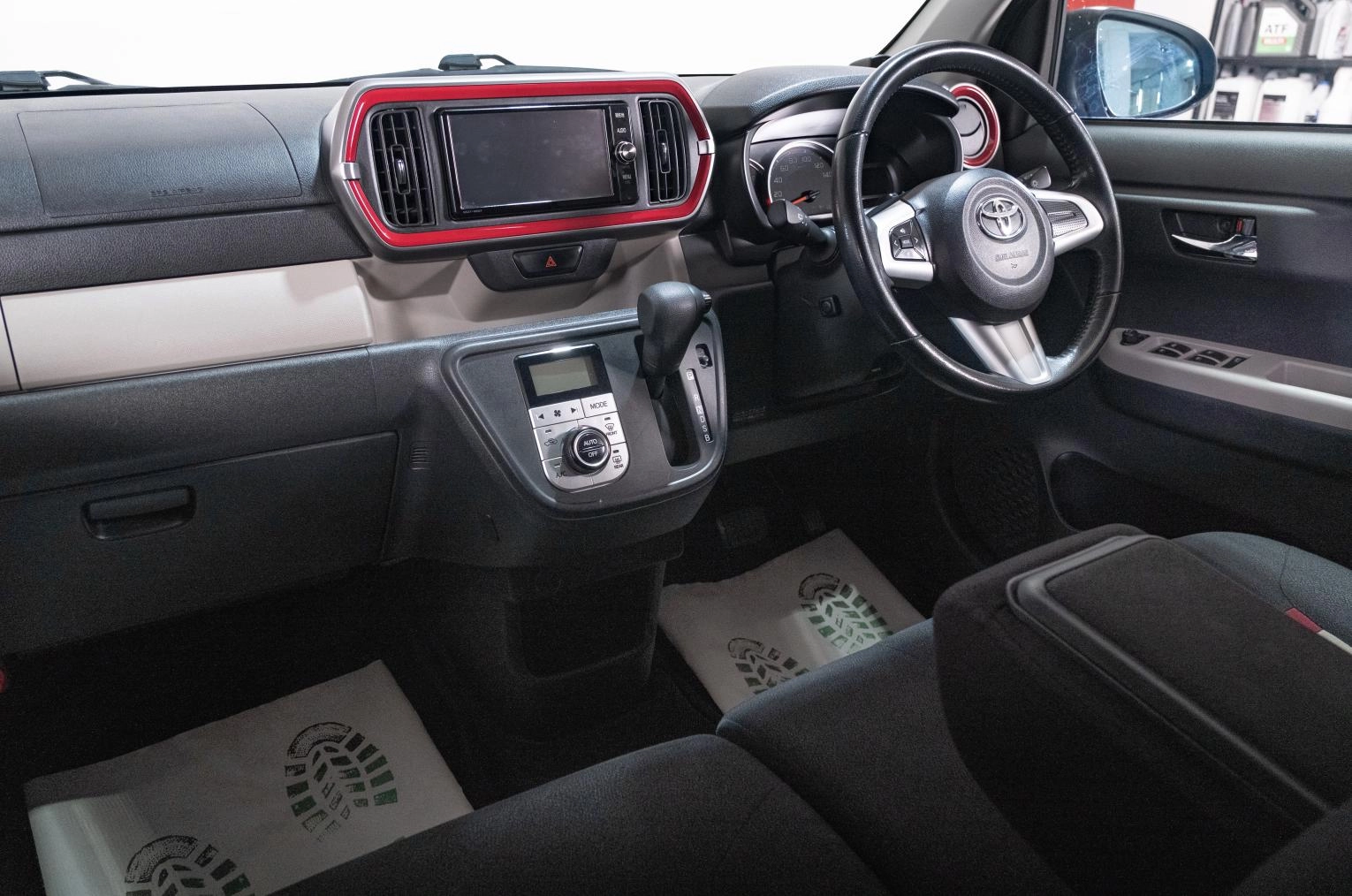 Toyota Passo 15 из 19