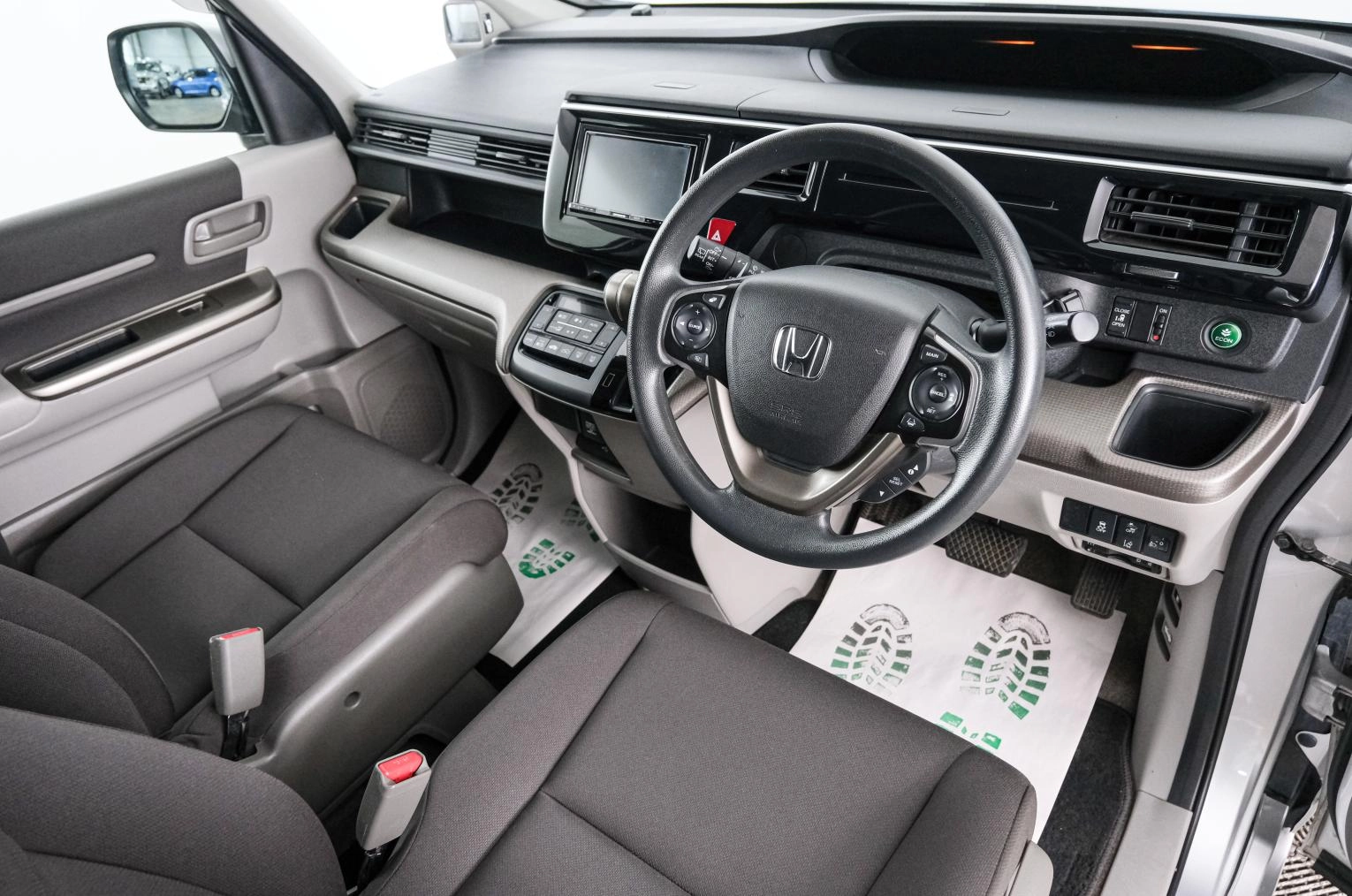 Honda Stepwgn 8 из 19