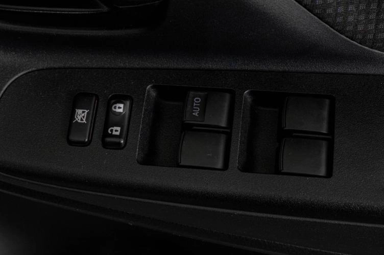 Toyota Vitz 21 из 21