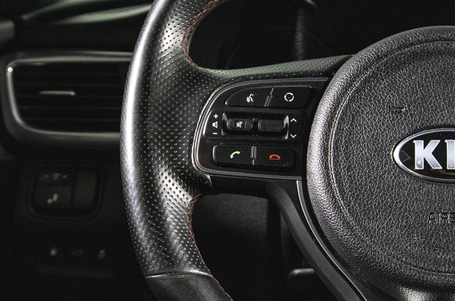 KIA Optima 13 из 24