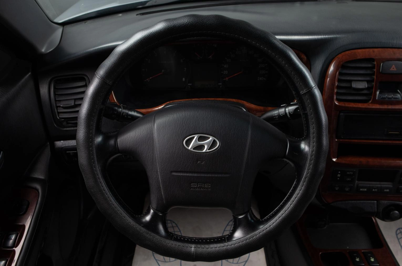 Hyundai Sonata 9 из 16