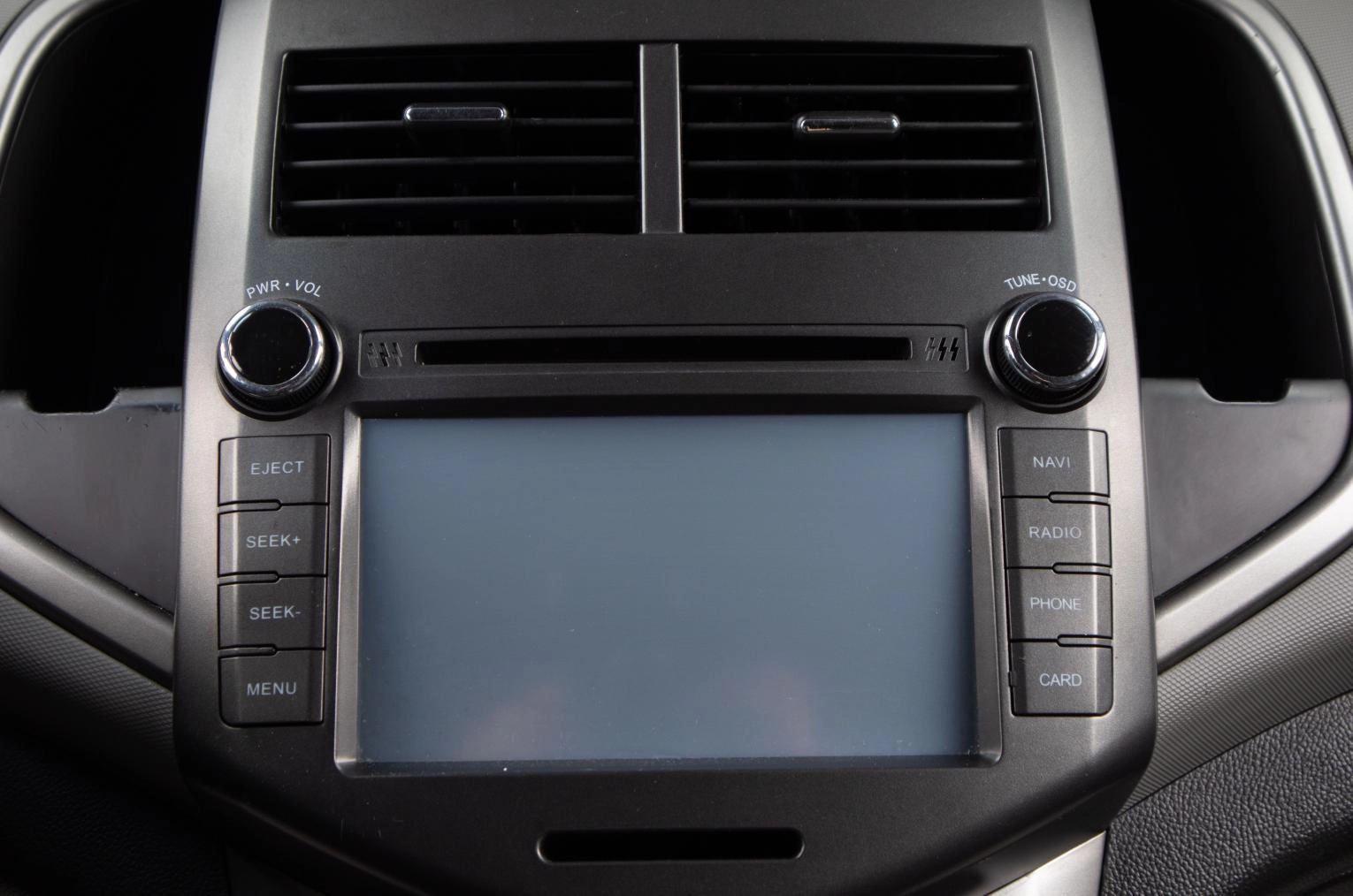 Chevrolet Aveo 12 из 20