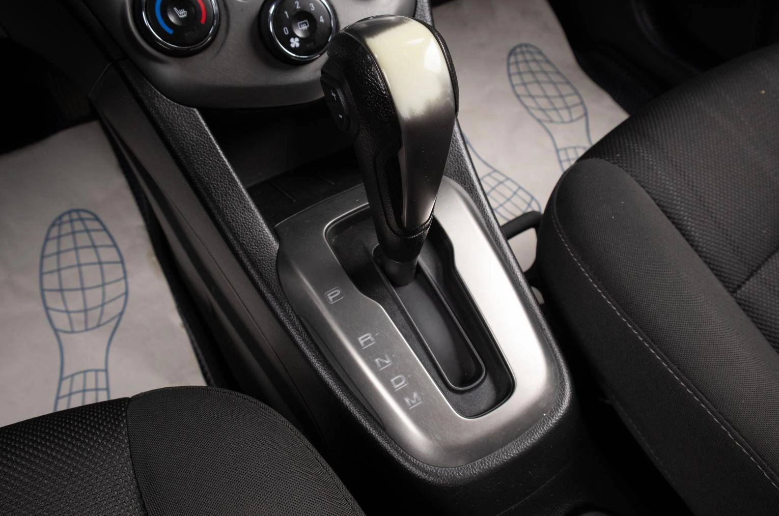 Chevrolet Aveo 14 из 20