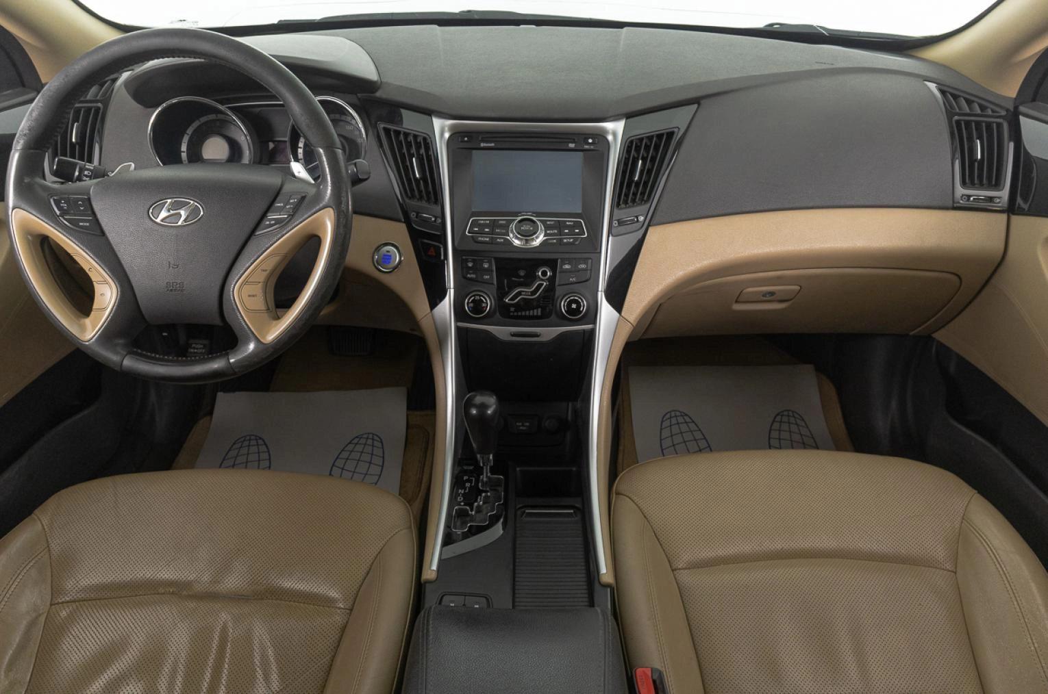 Hyundai Sonata 12 из 18