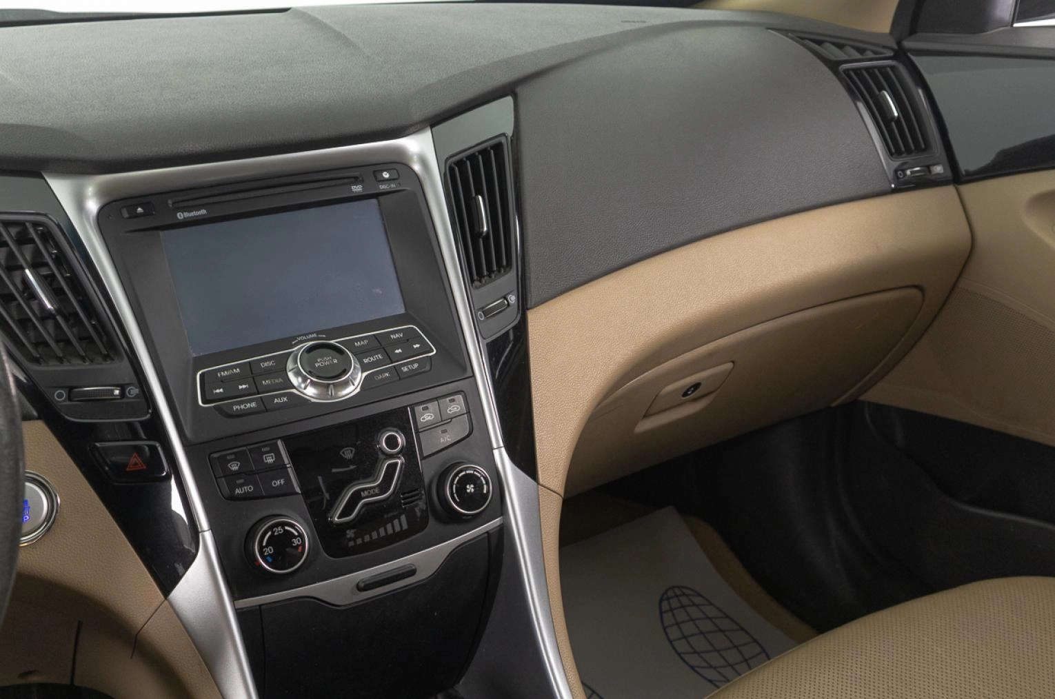 Hyundai Sonata 13 из 18