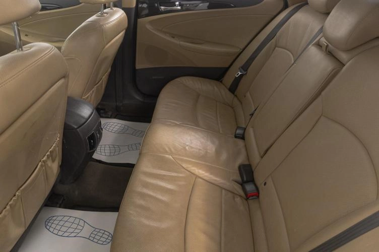 Hyundai Sonata 8 из 18