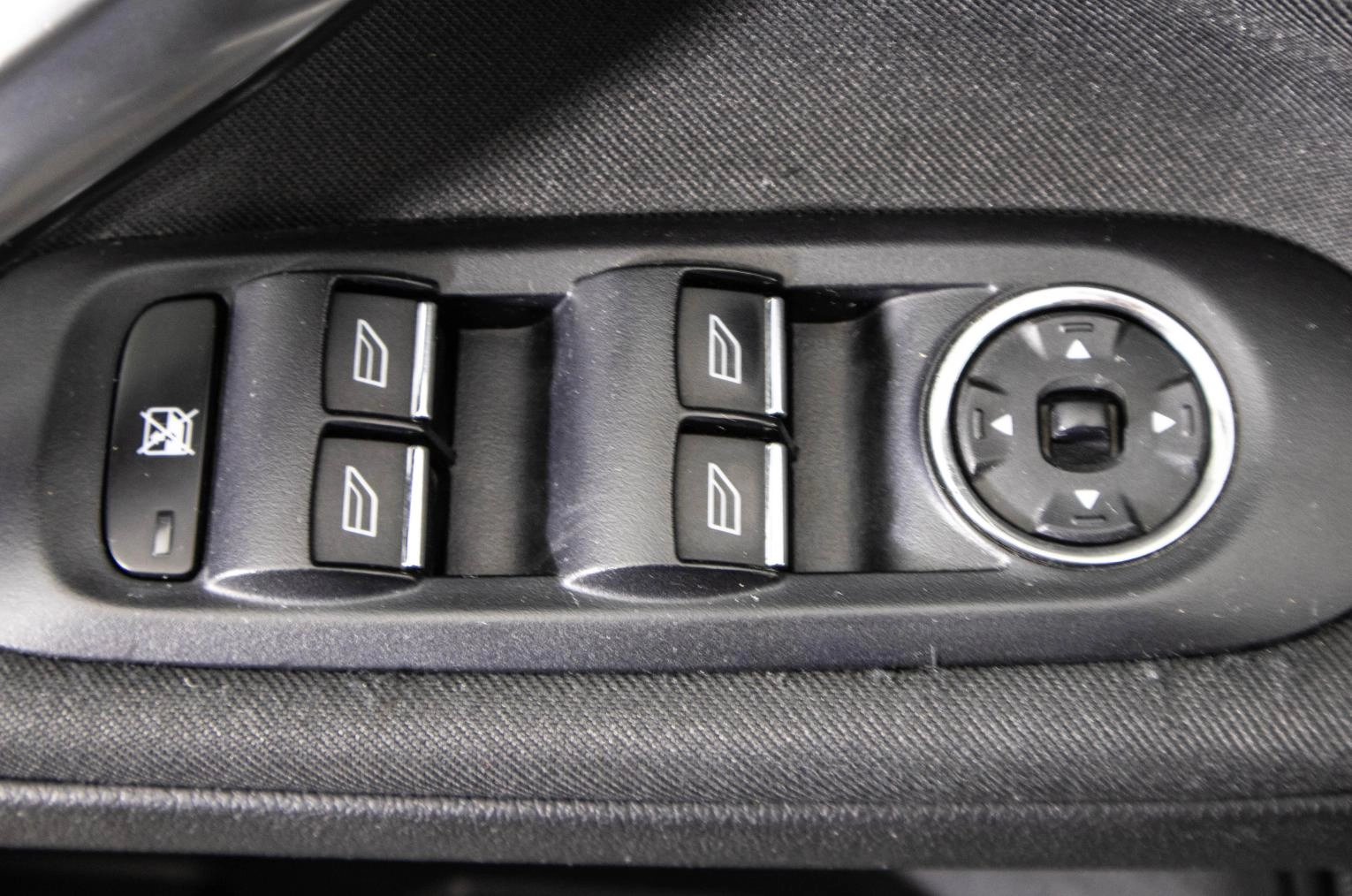 Ford Mondeo 23 из 23