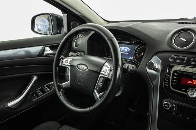 Ford Mondeo 12 из 23