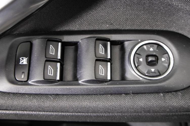 Ford Mondeo 23 из 23