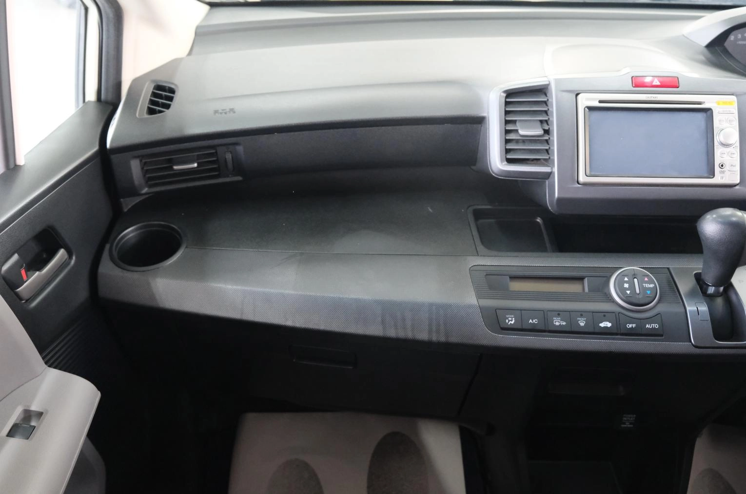 Honda Freed 8 из 20