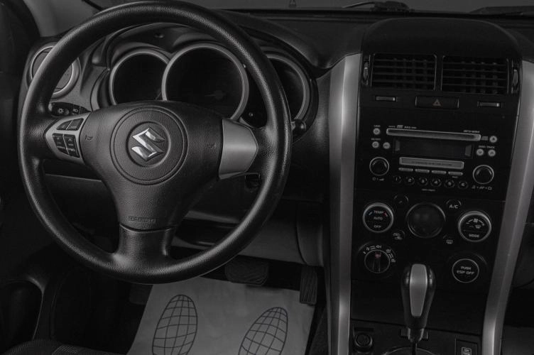 Suzuki Grand Vitara 15 из 17