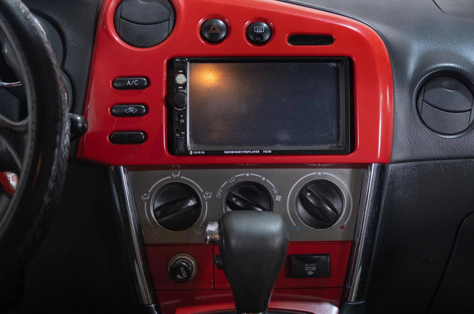 Pontiac Vibe 15 из 18