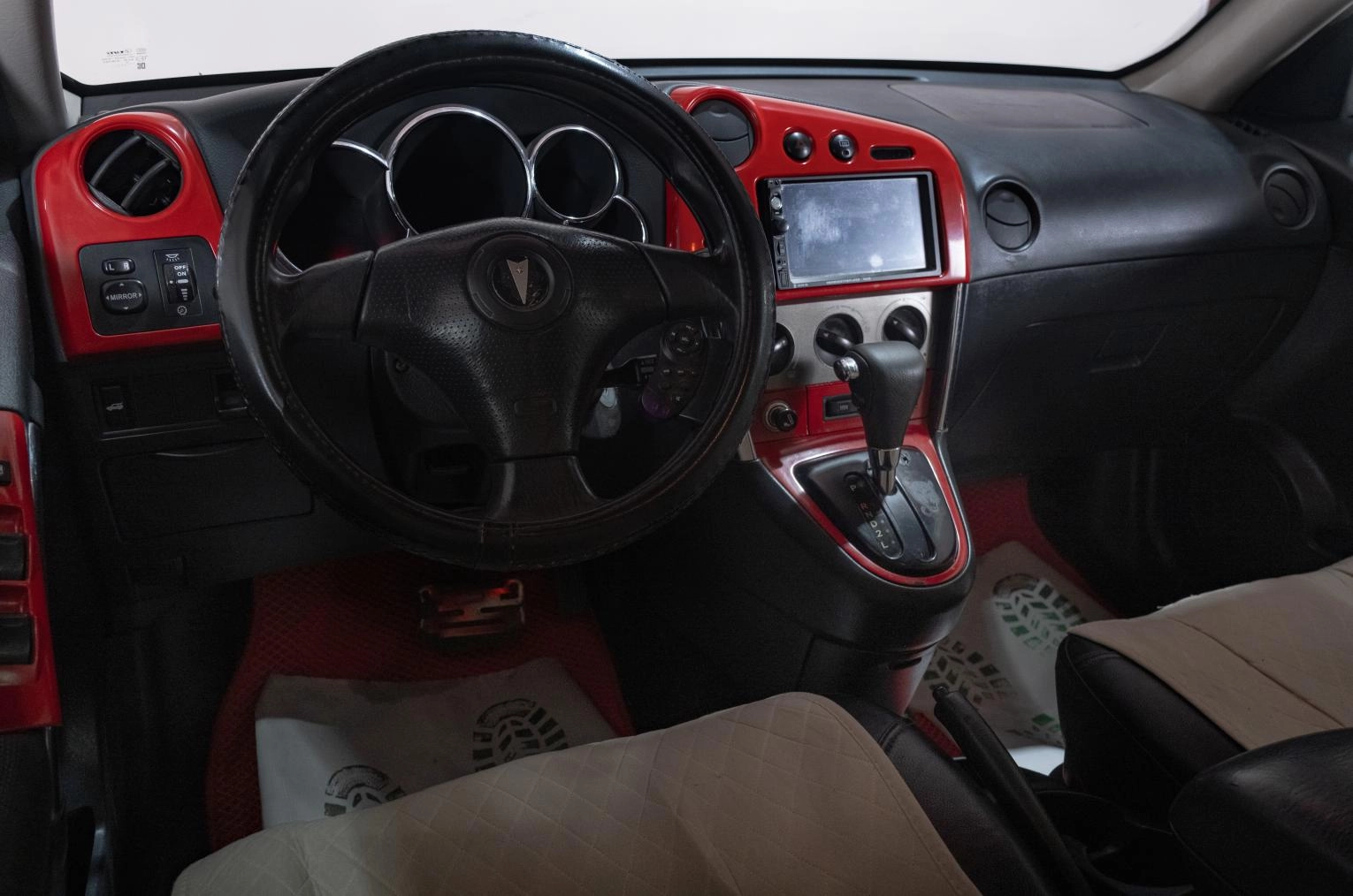 Pontiac Vibe 8 из 18