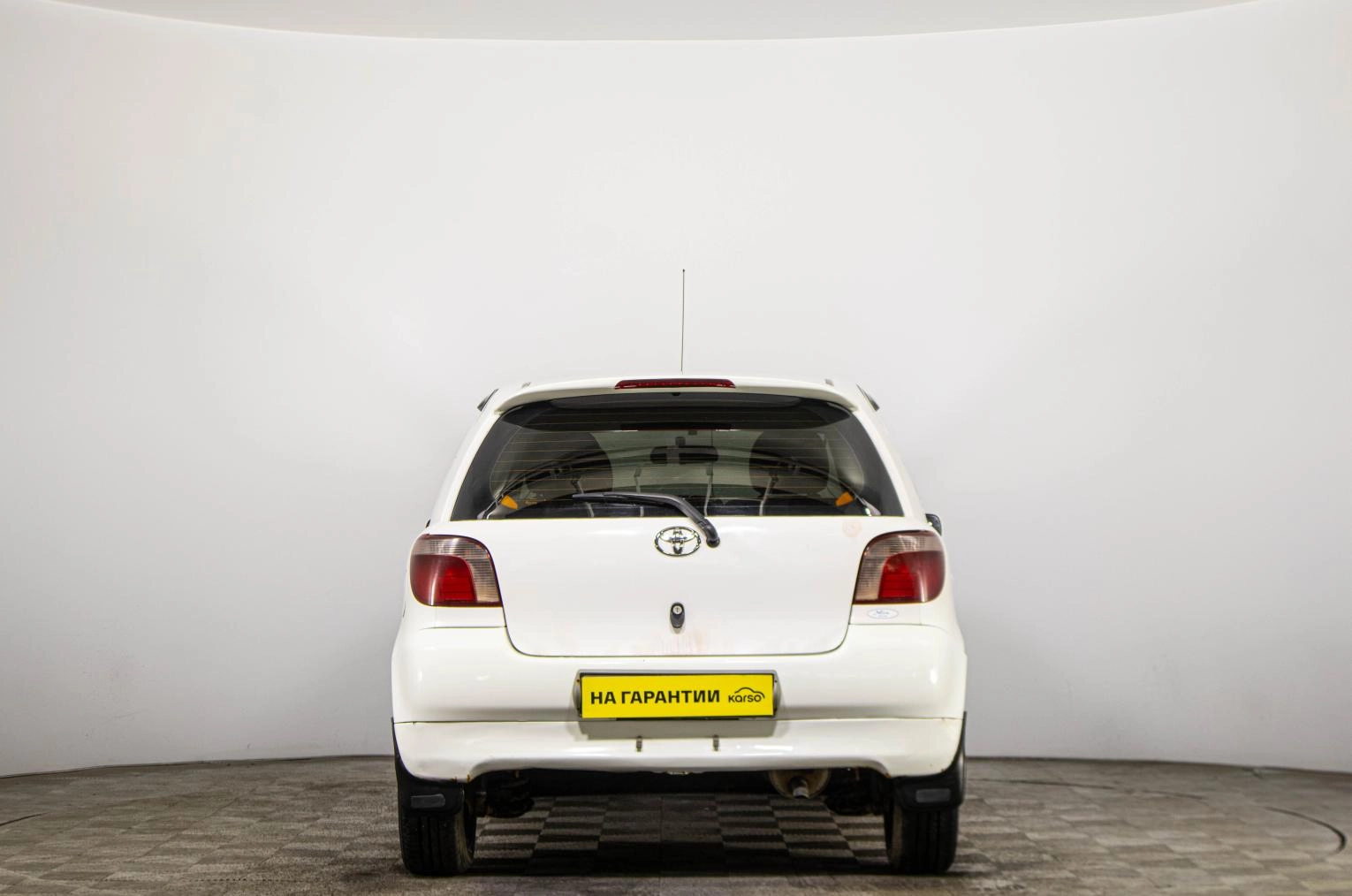 Toyota Vitz 5 из 20