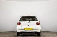 Toyota Vitz 5 из 20