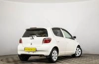 Toyota Vitz 6 из 20