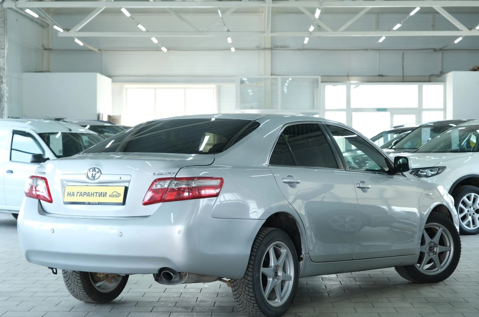 Toyota Camry 6 из 22