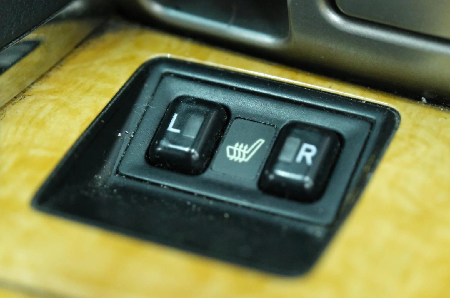 Toyota Camry 16 из 22